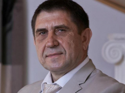 За присвоенные 27 млн рублей глава строительного учреждения Краснодара получил 3,5 года