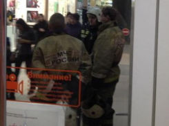 «Атака телефонных террористов»: в Ростове-на-Дону также «заминировали» ТЦ, как и в Краснодаре