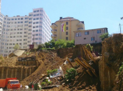 В Сочи спасли жильцов дома, который начал рушиться на глазах 