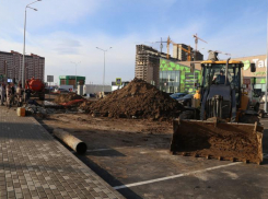 В Краснодаре на улице Петра Метальникова строят подземный пешеходный переход