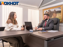 Вам помогут списать долги или заплатят их за вас