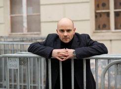 В Краснодаре экс-директору «Открытой России» Андрею Пивоварову предъявили обвинение