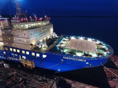 Ледокол «Новороссийск» станет гостиницей из-за переизбытка гостей арктического форума