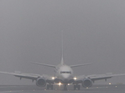 Четыре самолета задерживаются в Краснодаре, а один не долетел