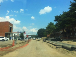  Власти Краснодара объяснили простой в ремонте улицы Новороссийской 