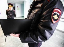 За любовь к подсудимому Краснодарский суд обязал женщину выплатить 20 тысяч