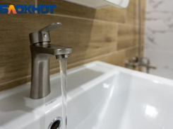 На трех улицах Краснодара 9 марта отключат воду 