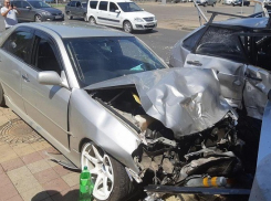 В страшном ДТП в центре Краснодара пострадали люди 