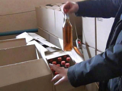 На Кубани мужчина пытался незаконно перевезти 400 литров алкоголя