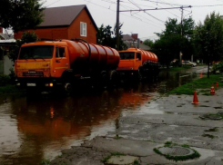 В Краснодаре расширят службу по содержанию ливневки 