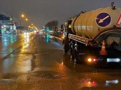 В Краснодаре затопило три улицы