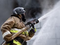 В Краснодаре выгорела дотла часть Столичного рынка