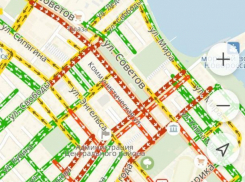 «Где же власть?»: на Кубани движение в городе может остановиться из-за трех аварий