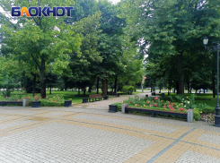 Главное в Краснодаре: стадиону Галицкого нужен ремонт, большегрузы пустили к морю, учителей не хватает, нефтебаза загорелась, а у Крымского моста пробки 