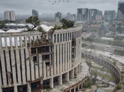 Сто лет тишины: нейросеть показала Краснодар без людей в 2126 году