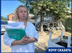 «Жить рядом с ним уже невозможно»: сосед краснодарки устроил свалку возле ее дома 