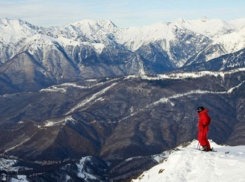 В Сочи лыжники рискуют жизнью, выезжая за пределы трассы