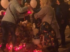 Около 3,5 тысяч человек в Краснодаре почтили память погибших в Кемерово