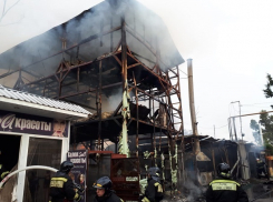 Следком подтвердил информацию о погибших при пожаре в Сочи