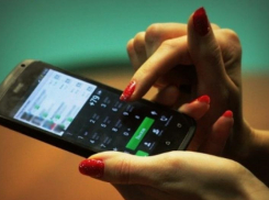 Краснодарцу на выставке всучили «брендовый» телефон за 15 тысяч рублей