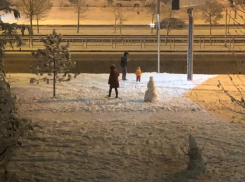 Экстренное предупреждение по снегопаду на Кубани продлили еще на два дня