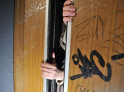 «Заложник поневоле»: на сутки можно застрять в лифте в Краснодарском крае