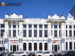 Разрушенные дома-памятники, коммуналки и мозолящие глаза вывески: туристка из Москвы о главной улице Краснодара