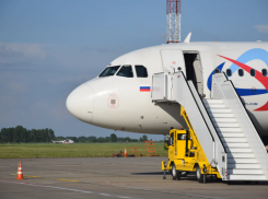 Самолёт в Анапу не взлетел из-за горелого запаха около кабины пилотов