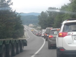  Негатива не наблюдаем: дорога к морю на Кубани стала свободнее 