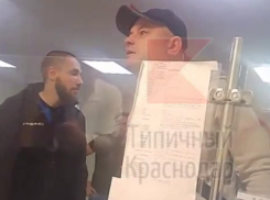 Грозился всех убить: неадекват три часа терроризировал поликлинику в Краснодаре