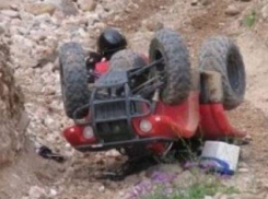 На западном склоне хребта Нагой-Чук мужчина упал с квадроцикла