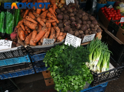 В Краснодаре подняли цены на морковь, яблоки и кур