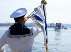 Директор по кадрам незаконно трудоустроил моряка в Новороссийске