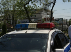 На пешеходном переходе в  Армавире 9-летняя девочка оказалась под колесами