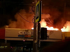 Стала известна предварительная причина возгорания нескольких салонов сотовой связи в Краснодаре