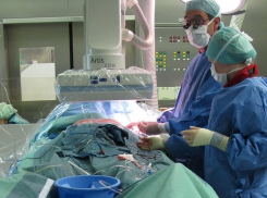 Врача, не сообщившего об оказании помощи участнику перестрелки в Краснодаре, собираются наказать