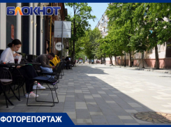 Красят дома, укладывают плитку и ставят полусферы: показываем улицу Чапаева в Краснодаре перед открытием