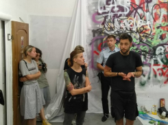 Тираж альманаха moloko+ о насилии изъяла полиция Краснодара