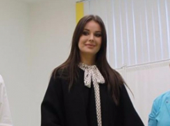 «Скромнее нужно быть!» - фолловеры Оксаны Федоровой раскритиковали ее за выбор одежды в Сочи