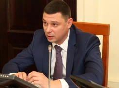 Исполняющий обязанности мэра Краснодара Евгений Первышов уволил своего предшественника 