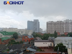 Главное в Краснодаре: мэрия «повышенно готова», грузовики сдувает ветром, в пожаре погибают люди, а Симоньян покупает подделки 