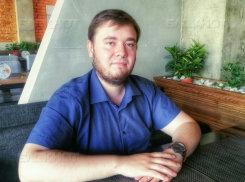 В прямом эфире о громких задержаниях, «чистке рядов» и политике Кубани поговорим с политологом Александром Топаловым