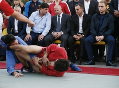 Легендарный спортсмен Федор Емельяненко оценил краснодарских борцов