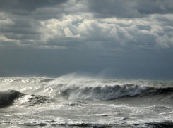 В Анапе обнаружили тело утонувшего во время шторма 11-летнего мальчика