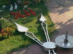  В Краснодаре ко Дню города откроют обновленные цветочные часы 