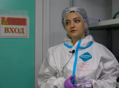 «Пациенты не верят, что у них COVID»: врач из Краснодара о трудностях работы в «красной зоне»