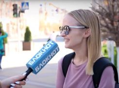  «Нужно Америку поджать под себя», - что думают краснодарцы про падение курса рубля 