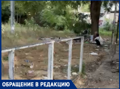 «Страшно ходить даже взрослым»: краснодарка обратилась к властям из-за пьяных бомжей и мусорных куч