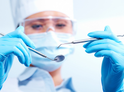 Потерявший здоровые зубы пациент подал в суд на сочинскую клинику
