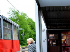 В Краснодаре остановки общественного транспорта изменят свой вид